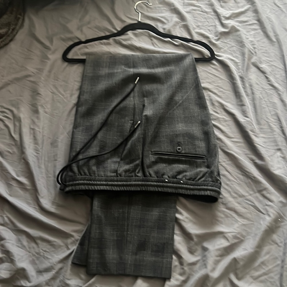 Express black and grey plaid dress jogger Large